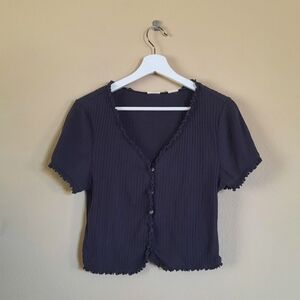 Levis Dark Gray Ribbed Lettuce Hem Button Down Top